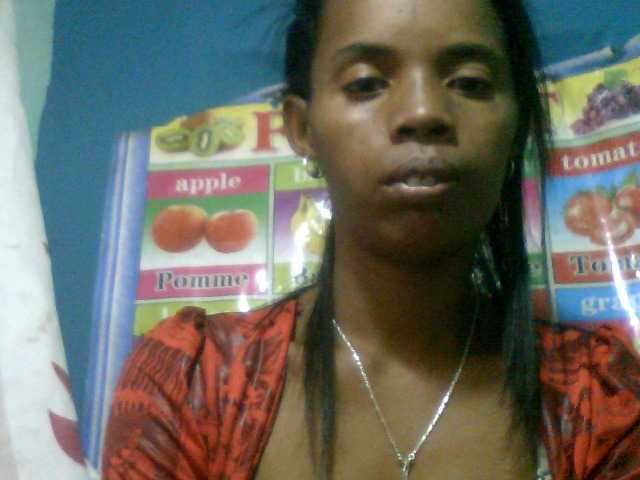 Fanihsexy live cam on BongaCams