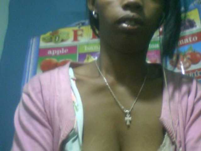 Fanihsexy live cam on BongaCams