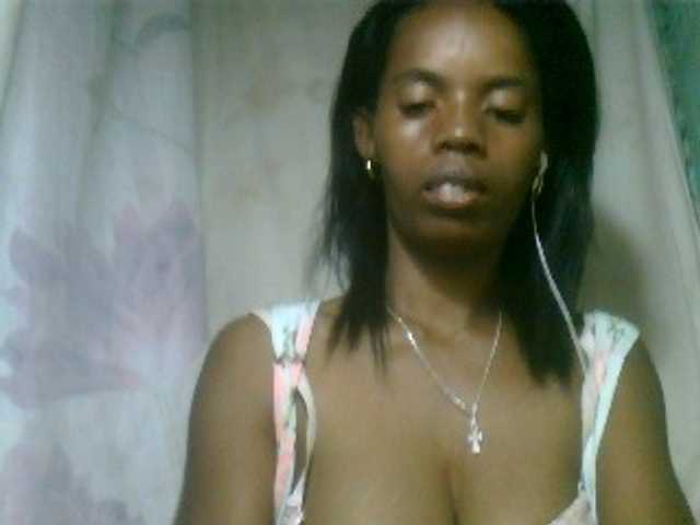 Fanihsexy live cam on BongaCams