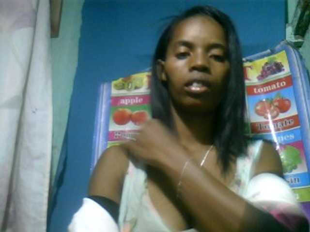 Fanihsexy live cam on BongaCams
