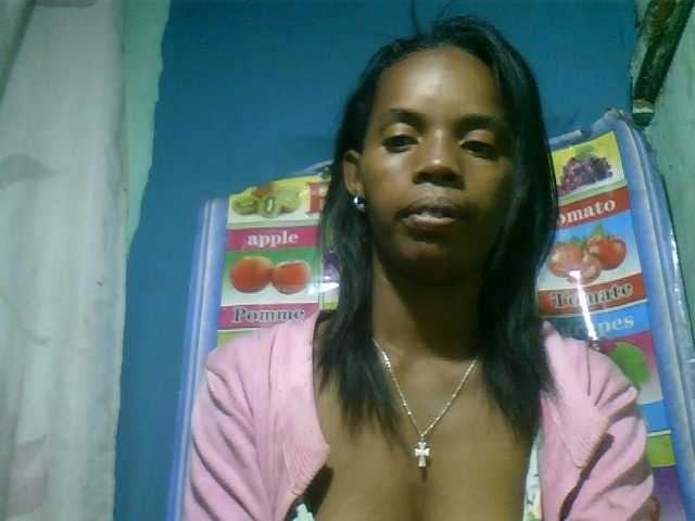 Fanihsexy live cam on BongaCams