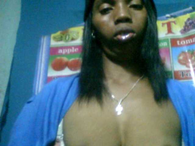 Fanihsexy live cam on BongaCams