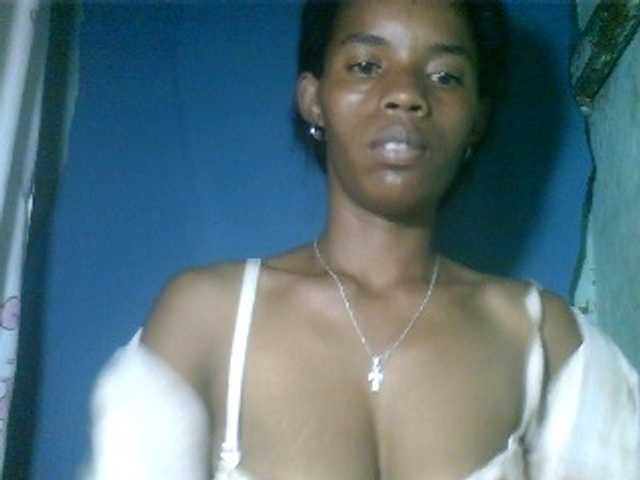Fanihsexy live cam on BongaCams