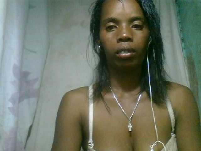 Fanihsexy live cam on BongaCams