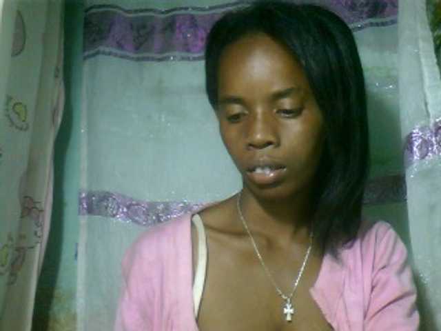 Fanihsexy live cam on BongaCams