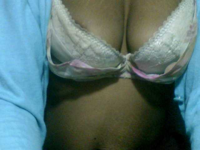 Fanihsexy live cam on BongaCams