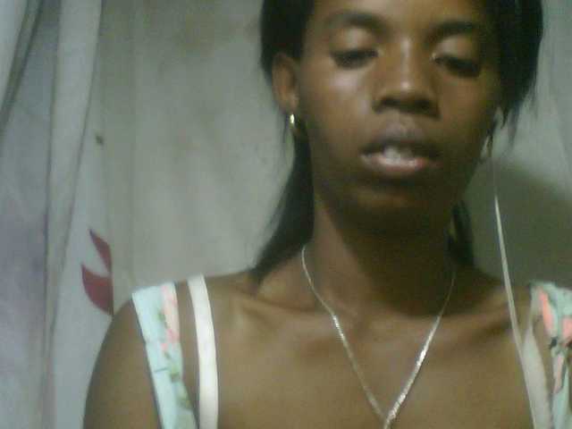 Fanihsexy live cam on BongaCams