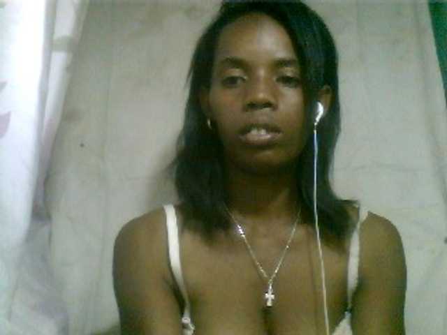 Fanihsexy live cam on BongaCams