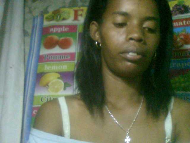 Fanihsexy live cam on BongaCams
