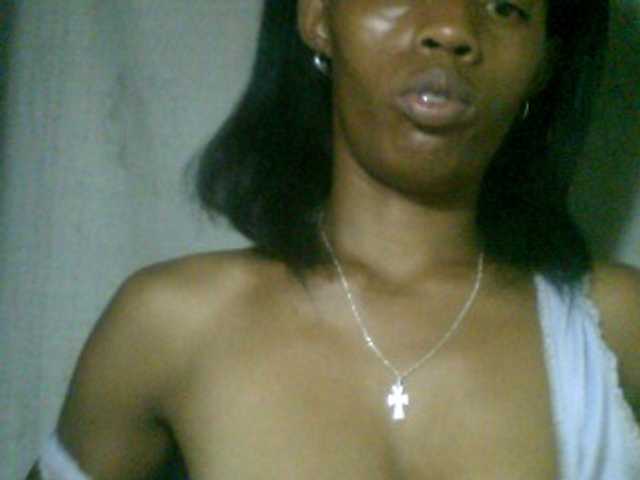 Fanihsexy live cam on BongaCams
