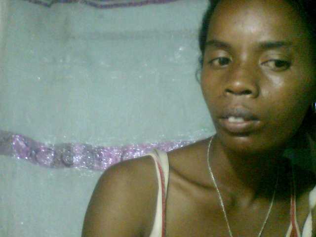 Fanihsexy live cam on BongaCams