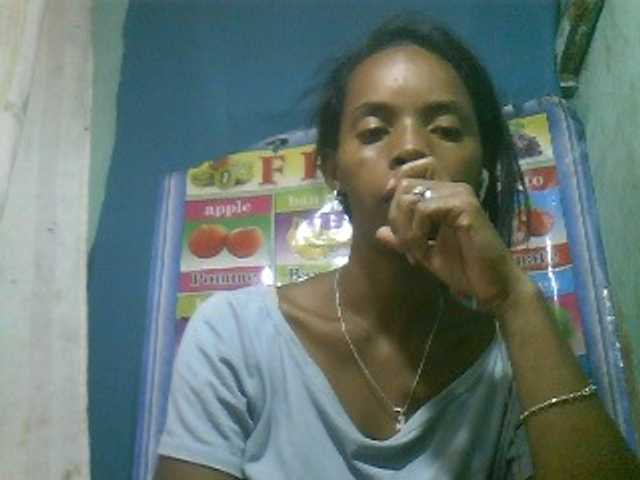 Fanihsexy live cam on BongaCams
