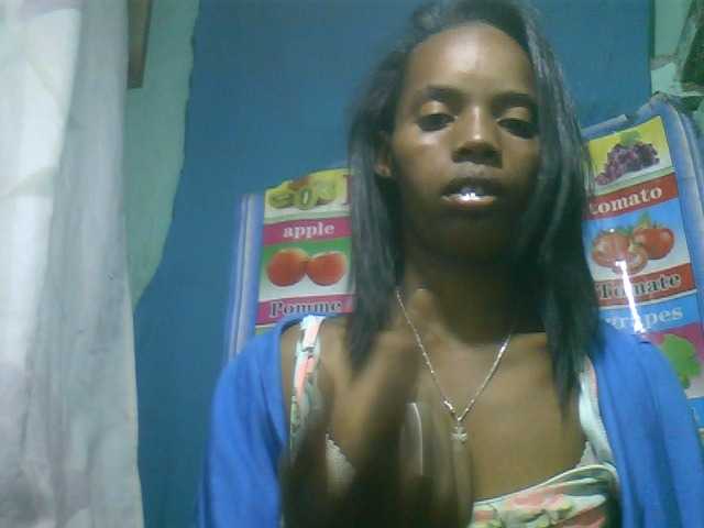 Fanihsexy live cam on BongaCams