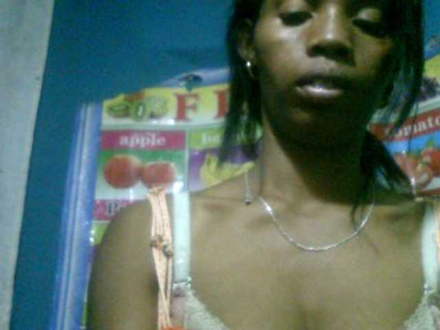 Fanihsexy live cam on BongaCams