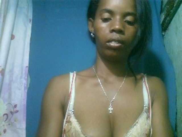 Fanihsexy live cam on BongaCams