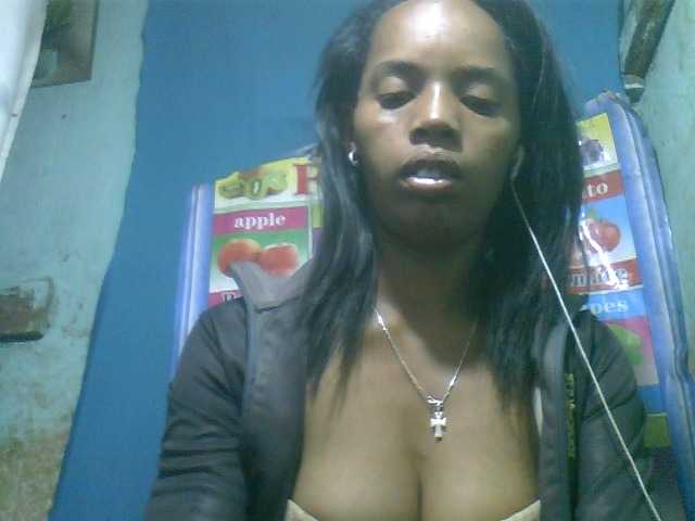 Fanihsexy live cam on BongaCams