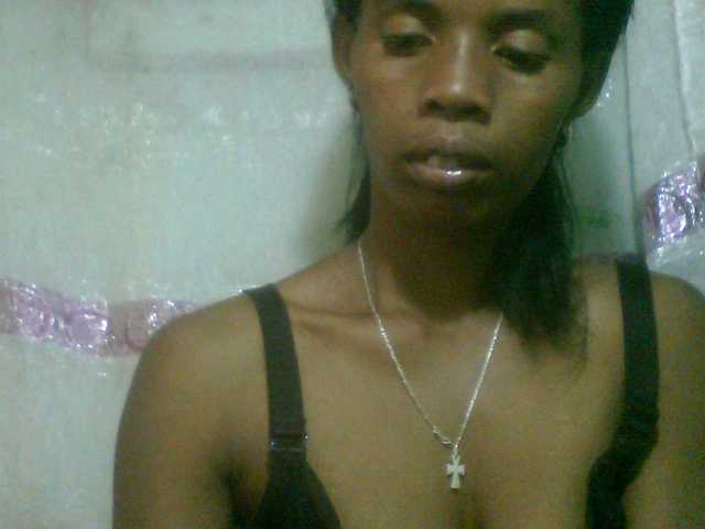 Fanihsexy live cam on BongaCams