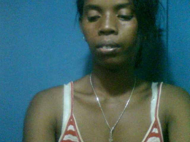 Fanihsexy live cam on BongaCams