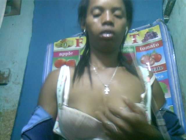 Fanihsexy live cam on BongaCams