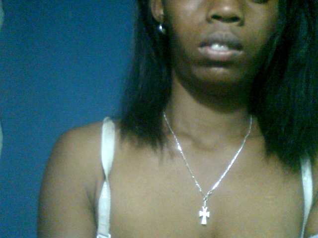 Fanihsexy live cam on BongaCams