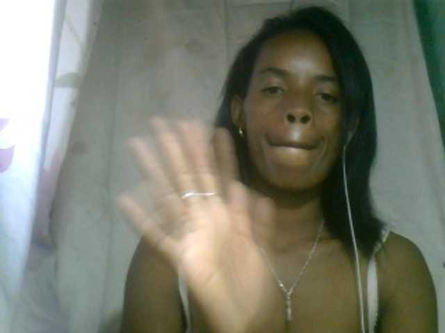 Fanihsexy live cam on BongaCams