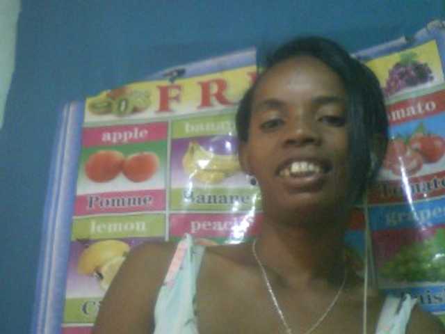 Fanihsexy live cam on BongaCams
