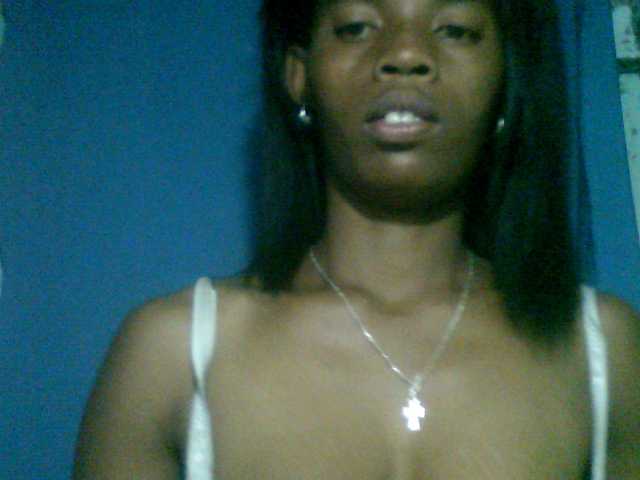 Fanihsexy live cam on BongaCams