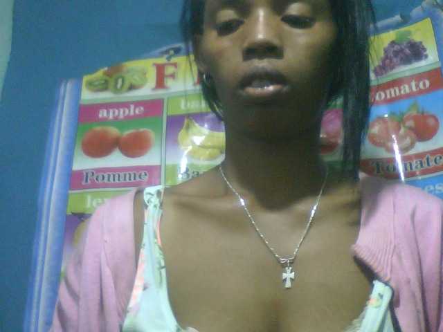 Fanihsexy live cam on BongaCams