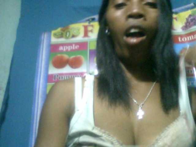Fanihsexy live cam on BongaCams