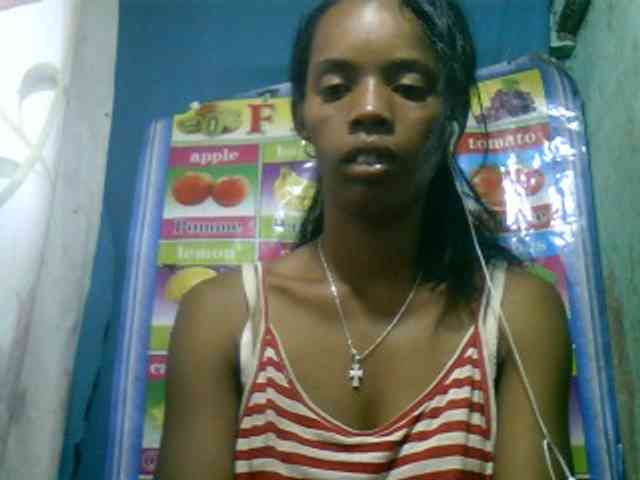 Modèle: Fanihsexy