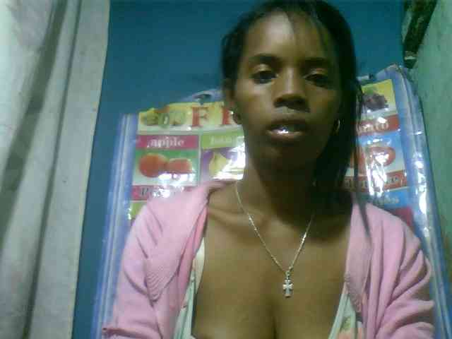 Modèle: Fanihsexy