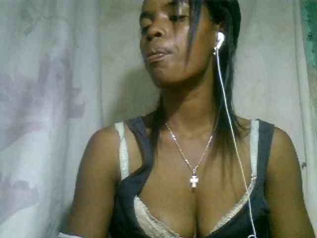 Modèle: Fanihsexy