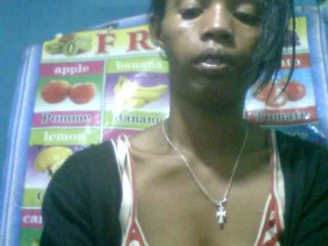 Modèle: Fanihsexy