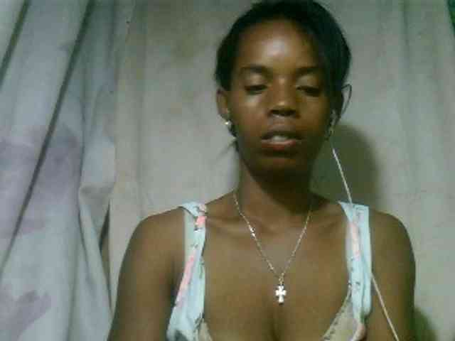 Modèle: Fanihsexy