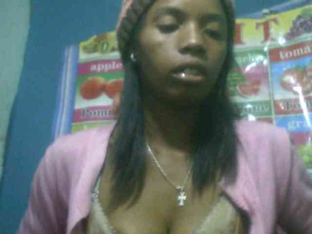 Modèle: Fanihsexy