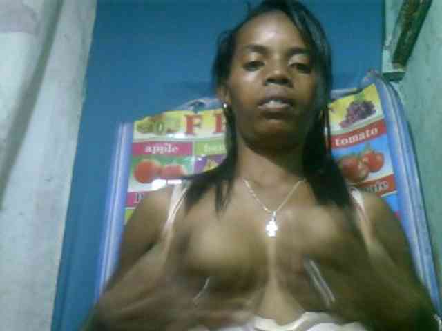 Modèle: Fanihsexy