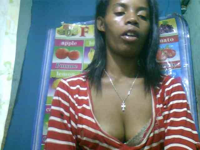 Modèle: Fanihsexy