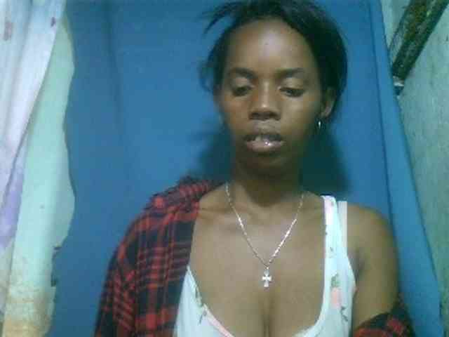 Modèle: Fanihsexy