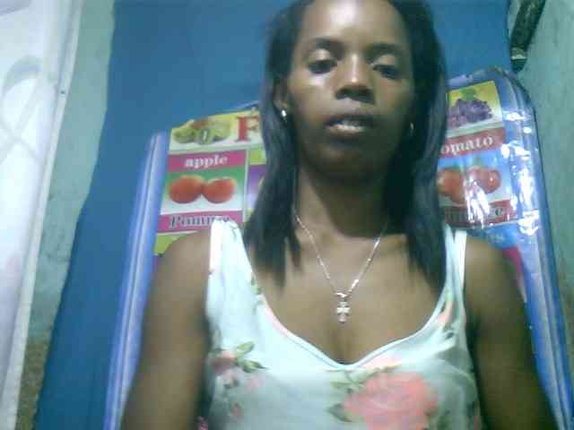 Modèle: Fanihsexy