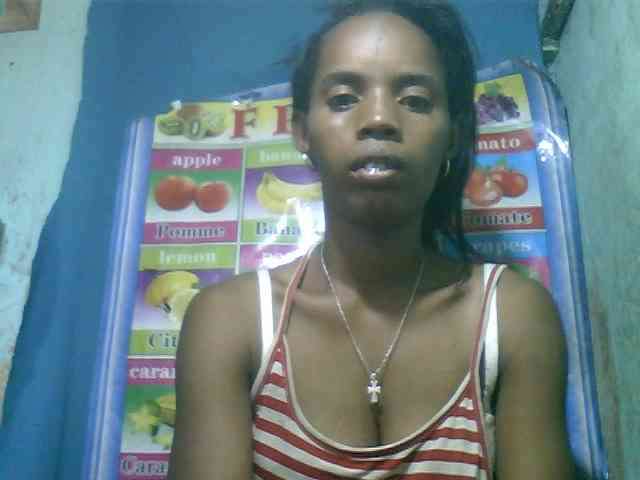 Modèle: Fanihsexy