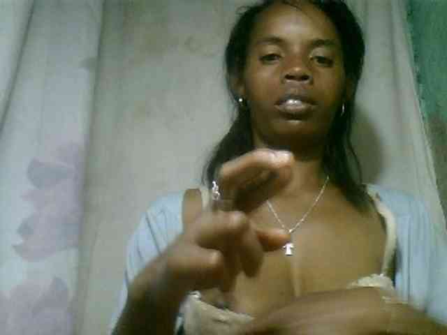 Modèle: Fanihsexy