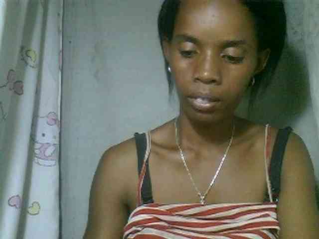 Modèle: Fanihsexy