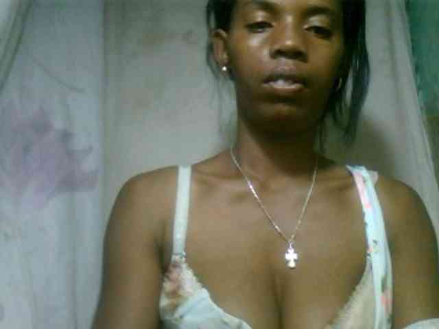 Modèle: Fanihsexy