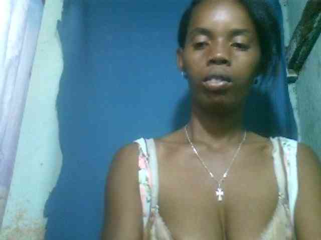 Modèle: Fanihsexy