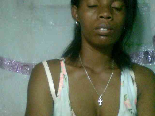 Modèle: Fanihsexy