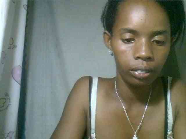 Modèle: Fanihsexy