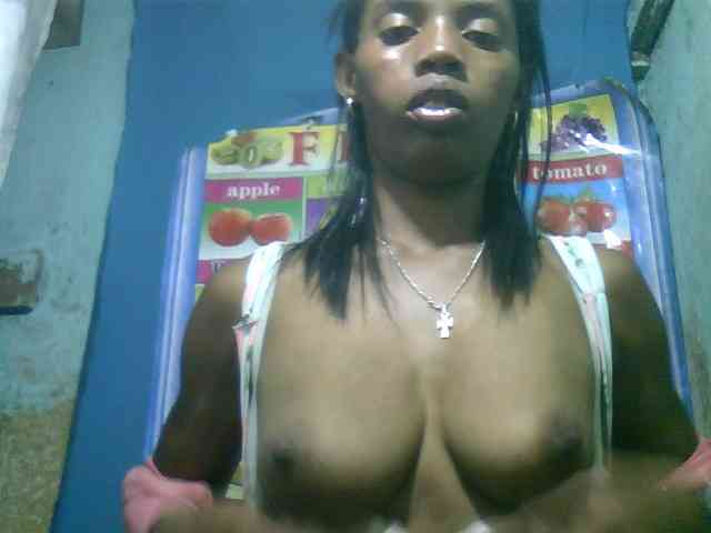 Modèle: Fanihsexy
