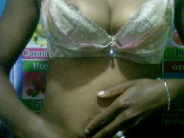 Modèle: Fanihsexy