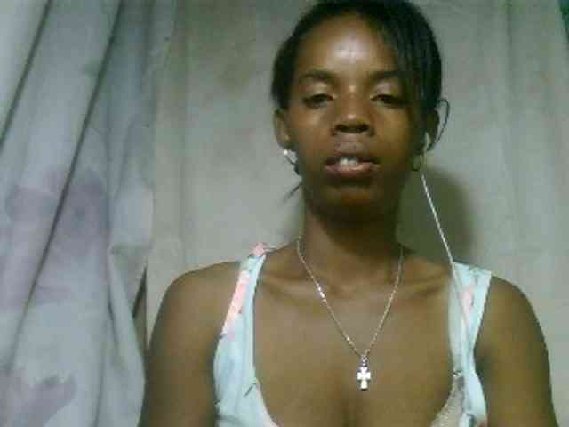 Modèle: Fanihsexy