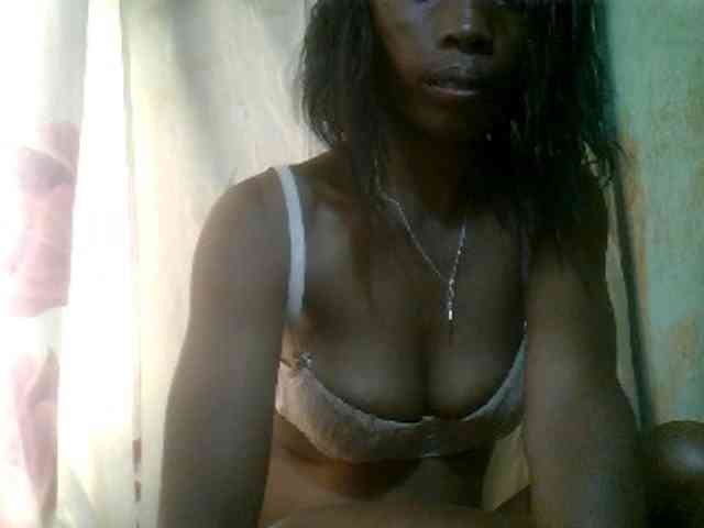 Modèle: Fanihsexy